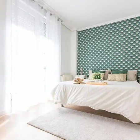 Centrico Y Comodo Con Parking Privado *