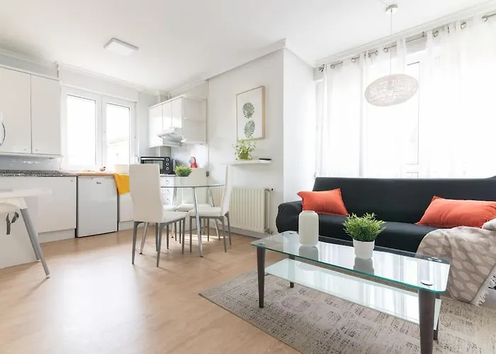 Céntrico Y Cómodo Con Parking Privado