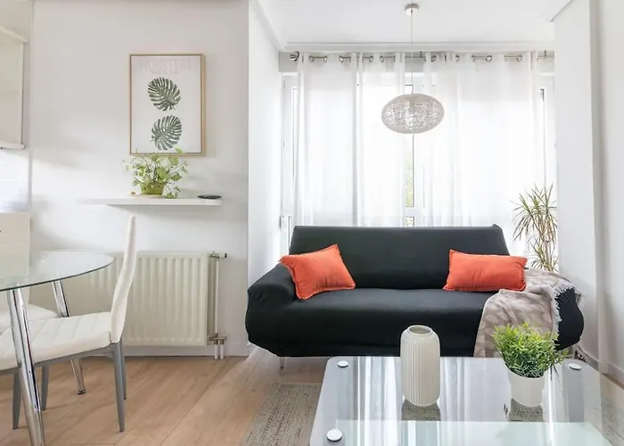 Céntrico Y Cómodo Con Parking Privado Santander