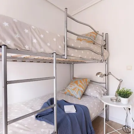 Apartamento Céntrico Y Cómodo Con Parking Privado Santander